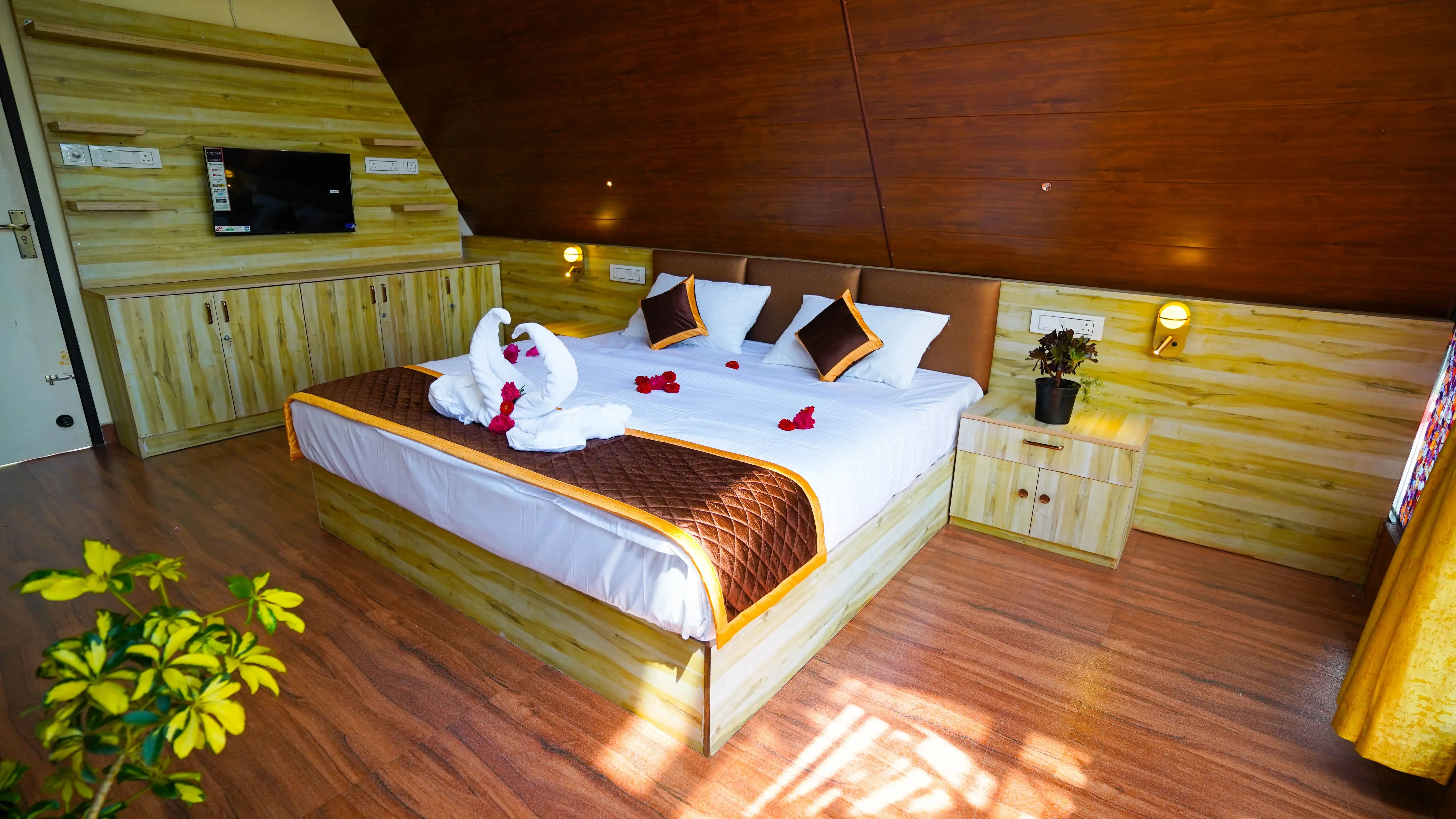 Misty Gateway Suite - Era Resorts